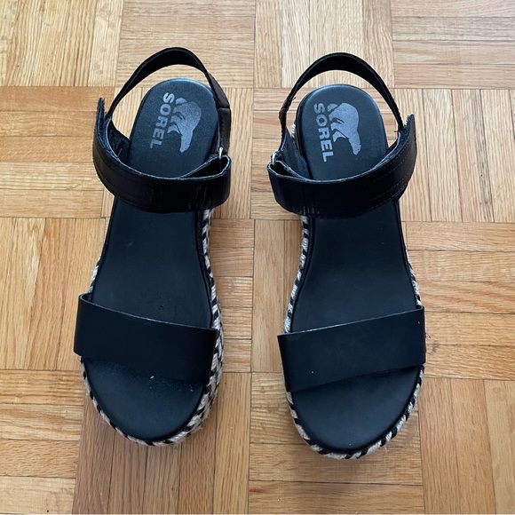 SOREL Platform “Flatform” Sandals - Picture 2 of 3